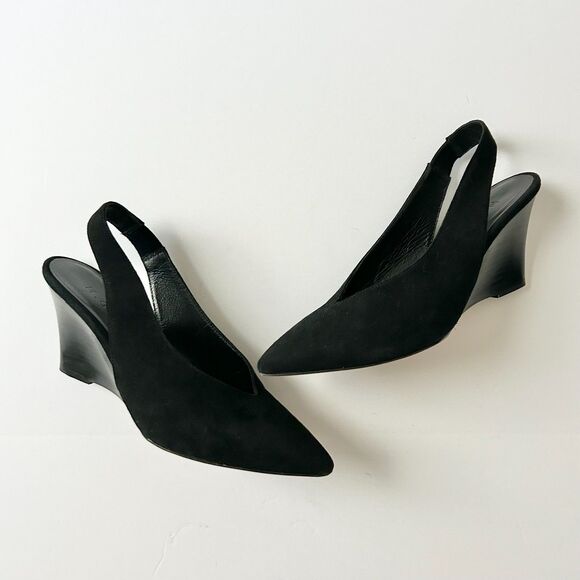 M. Gemi Pointed Toe Slingback Wedge Heel Pump in Black Suede Size 36 IT 6 US - Picture 8 of 8